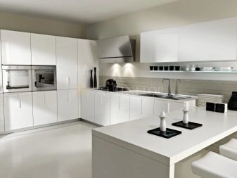 Дизайн кутових кухонь (123 фото): красиві варіанти кухонного гарнітура кутом в інтер’єрі, новинки дизайну та ідеї кольорів