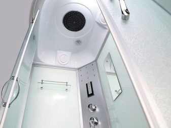 Душові кабіни з високим піддоном: кутові та прямокутні моделі, 80х80 і 90х90, 100 на 80 і 100х100, 110 на 80 і 120х80, асиметричні та інші