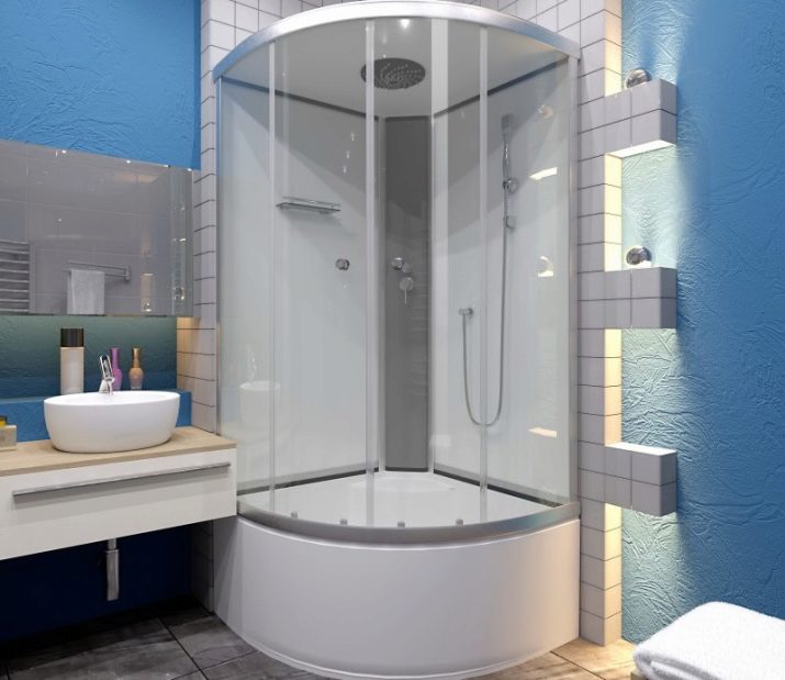 Душові кабіни з високим піддоном: кутові та прямокутні моделі, 80х80 і 90х90, 100 на 80 і 100х100, 110 на 80 і 120х80, асиметричні та інші