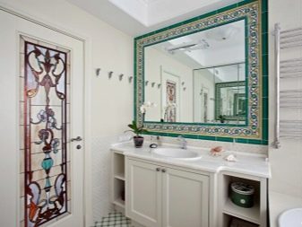 Дзеркало у ванну (169 фото): огляд дзеркал з дерева і інших матеріалів у ванну кімнату, дизайн дзеркал і ширина 120 і 100, 80 і 60 см, відгуки