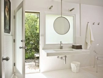 Дзеркало у ванну (169 фото): огляд дзеркал з дерева і інших матеріалів у ванну кімнату, дизайн дзеркал і ширина 120 і 100, 80 і 60 см, відгуки