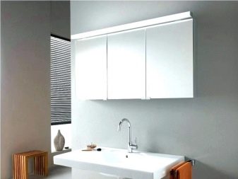 Дзеркало у ванну (169 фото): огляд дзеркал з дерева і інших матеріалів у ванну кімнату, дизайн дзеркал і ширина 120 і 100, 80 і 60 см, відгуки