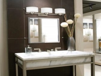 Дзеркало у ванну (169 фото): огляд дзеркал з дерева і інших матеріалів у ванну кімнату, дизайн дзеркал і ширина 120 і 100, 80 і 60 см, відгуки