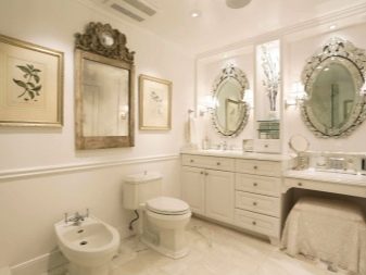 Дзеркало у ванну (169 фото): огляд дзеркал з дерева і інших матеріалів у ванну кімнату, дизайн дзеркал і ширина 120 і 100, 80 і 60 см, відгуки