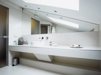 Дзеркало у ванну (169 фото): огляд дзеркал з дерева і інших матеріалів у ванну кімнату, дизайн дзеркал і ширина 120 і 100, 80 і 60 см, відгуки