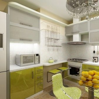 Фісташкові кухні (64 фото): вибір кухонного гарнітура кольору фісташки в інтер’єр кухні. З шпалерами якого кольору поєднується кутовий і прямий стіна?