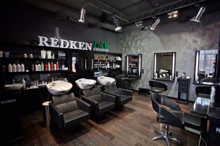 Фарби для волосся Redken (25 фото): палітра кольорів американської фарби, серії Olaplex, Chromatics та інші без аміаку. Відгуки