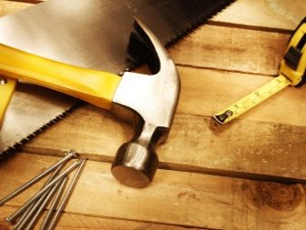 Кокос в акваріумі (23 фото): як зробити будиночок для рибок своїми руками? Як підготувати і обробити шкаралупу?