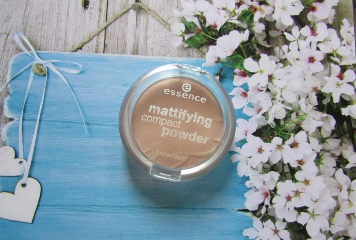 Косметика Essence: декоративна косметика та косметичні кисті для тіней чеської фірми. Духи і тональний крем. Відгуки