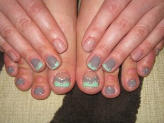 Манікюр і педикюр в одному стилі (76 фото): літні і зимові ідеї в однаковому кольорі, модні тенденції 2020-2021