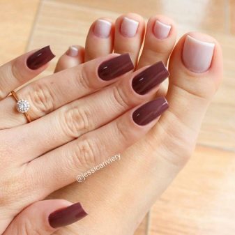 Манікюр і педикюр в одному стилі (76 фото): літні і зимові ідеї в однаковому кольорі, модні тенденції 2020-2021