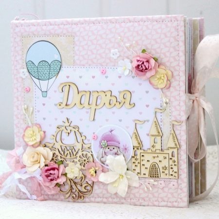Іменні подарунки (23 фото): ручки і ложки, келихи і блокноти, флешки та інші сувеніри з ім’ям