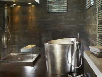 Металеві ванни: 140х70 см і 150х70 см,170х70 см і інші стандартні розміри. Скільки важить ванна? Плюси і мінуси