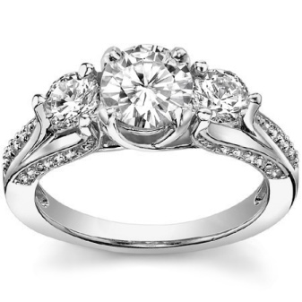 На який палець одягають обручку (73 фото): на якій руці слід носити кільце для заручин і як його вибрати