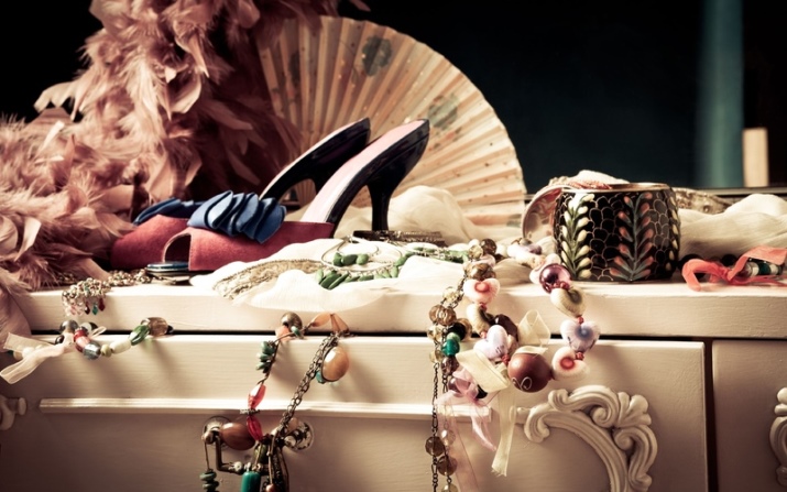 Намисто (124 фото): як носити моделі з тканини і біжутерію, модні 2020 з гірського кришталю, дівчаткам і дорослим, з сердоліку і кварцу