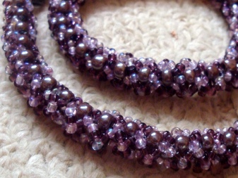 Намисто (124 фото): як носити моделі з тканини і біжутерію, модні 2020 з гірського кришталю, дівчаткам і дорослим, з сердоліку і кварцу