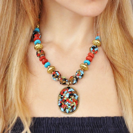 Намисто (124 фото): як носити моделі з тканини і біжутерію, модні 2020 з гірського кришталю, дівчаткам і дорослим, з сердоліку і кварцу