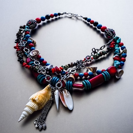 Намисто (124 фото): як носити моделі з тканини і біжутерію, модні 2020 з гірського кришталю, дівчаткам і дорослим, з сердоліку і кварцу