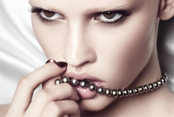 Намисто (124 фото): як носити моделі з тканини і біжутерію, модні 2020 з гірського кришталю, дівчаткам і дорослим, з сердоліку і кварцу