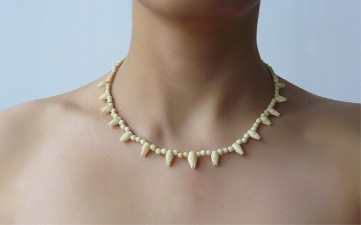 Намисто (124 фото): як носити моделі з тканини і біжутерію, модні 2020 з гірського кришталю, дівчаткам і дорослим, з сердоліку і кварцу