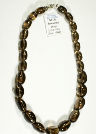 Намисто (124 фото): як носити моделі з тканини і біжутерію, модні 2020 з гірського кришталю, дівчаткам і дорослим, з сердоліку і кварцу