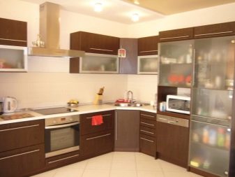 Навісні шафи для кухні (56 фото): кухонні підвісні настінні верхні шафки 36-60 см і 72-96 см, інші варіанти