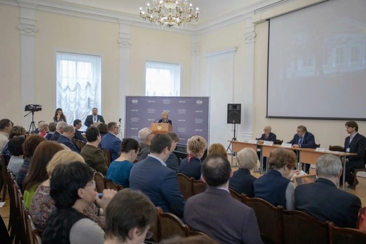 Обов’язки та досягнення в резюме: які професійні та особисті досягнення вказувати? Приклади (зразки) посадових та інших досягнень