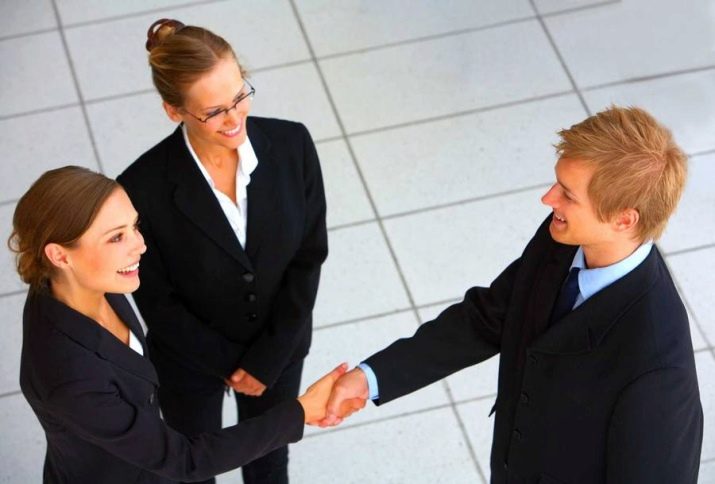 Обурення: що це таке? Що значить обурюватися? З якого приводу проявляється почуття?