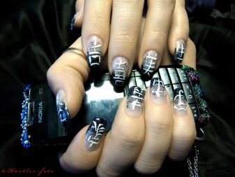 Особливості чорно-білого френча на нігтях (54 фото): дизайн французького манікюру в чорно-білому кольорі