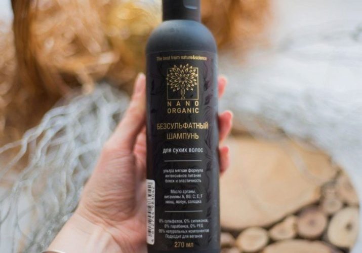 Пасма фіолетового кольору на темному волоссі: вибір відтінку, фарбування локонів середньої довжини, коротких і довгих волосся відтіночним бальзам