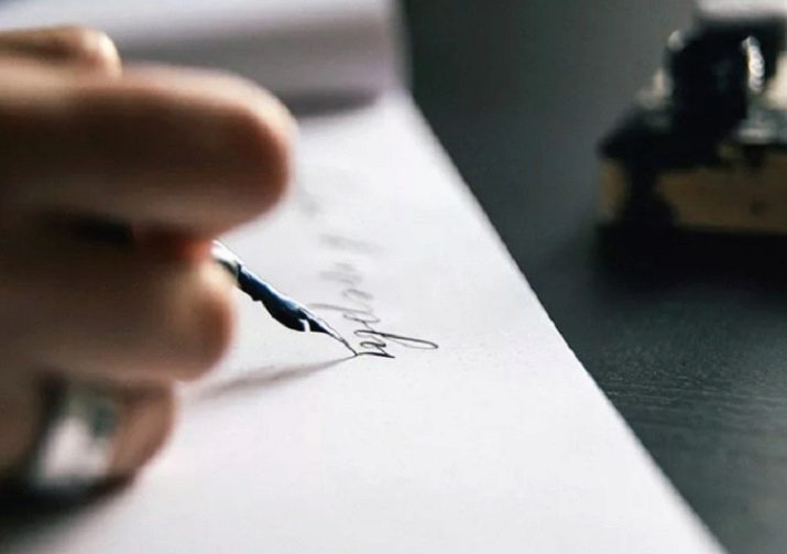 Перо для каліграфії: види пір’яний каліграфічної ручки, правила вибору, використання набору