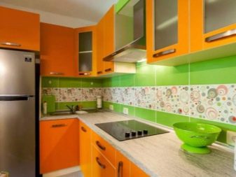 Персикові кухні (61 фото): нюанси вибору кухонного гарнітура кольору персика в інтер’єр, поєднання персикового з іншими тонами, варіанти дизайну