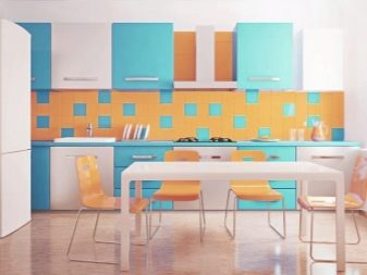 Персикові кухні (61 фото): нюанси вибору кухонного гарнітура кольору персика в інтер’єр, поєднання персикового з іншими тонами, варіанти дизайну