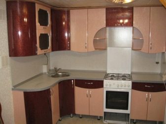 Персикові кухні (61 фото): нюанси вибору кухонного гарнітура кольору персика в інтер’єр, поєднання персикового з іншими тонами, варіанти дизайну