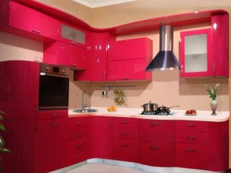 Персикові кухні (61 фото): нюанси вибору кухонного гарнітура кольору персика в інтер’єр, поєднання персикового з іншими тонами, варіанти дизайну