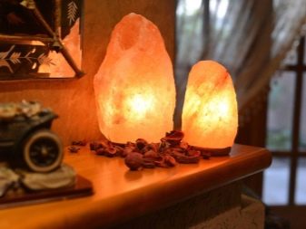 Подарунки близьким: листівки та інші оригінальні речі, які можна подарувати родичам
