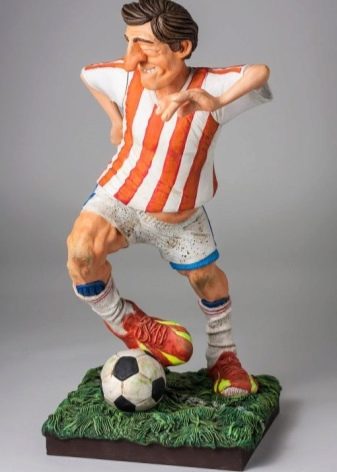 Подарунок спортсмену: які спортивні сувеніри можна подарувати чоловікові і жінці на Новий рік або на день народження?