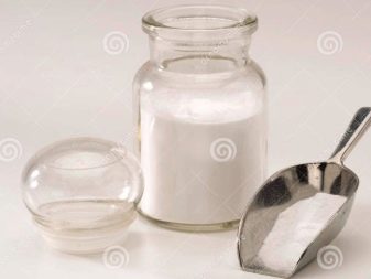 Як прати замшеві кросівки? 29 фото Можна випрати спортивне взуття в пральній машині, як почистити кросівки в домашніх умовах