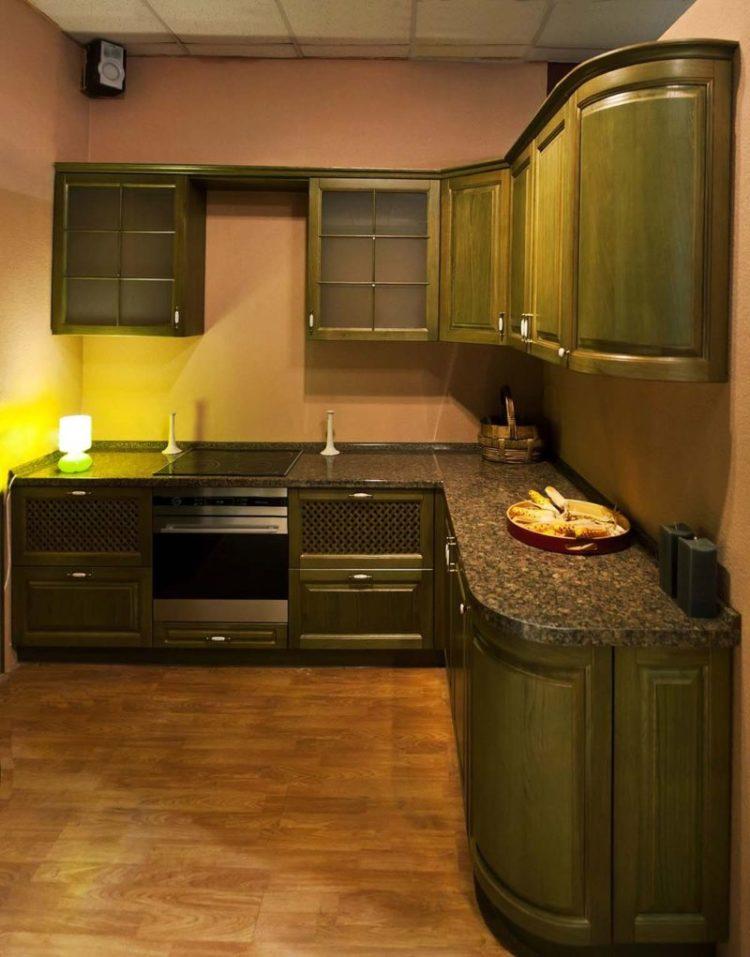 200 идей дизайна интерьера кухни классика с фото ?