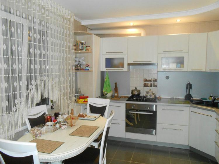 200 идей дизайна интерьера кухни классика с фото ?