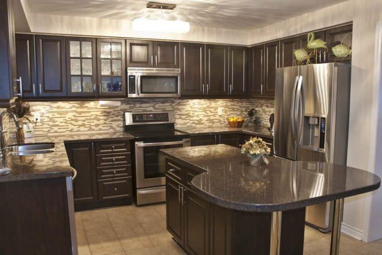 200 идей дизайна интерьера кухни-столовой с фото ?