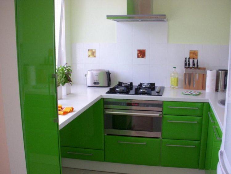 200 идей дизайна интерьера кухни в хрущевке с фото ?