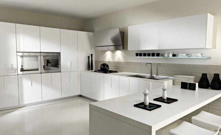 200 идей дизайна интерьера кухни в стиле хай-тек с фото ?