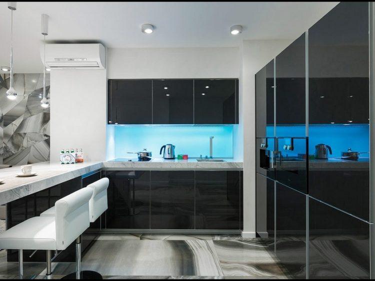 200 идей дизайна интерьера кухни в стиле хай-тек с фото ?