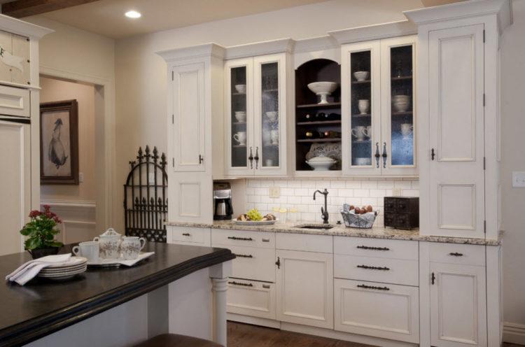 200 идей дизайна интерьера кухни в стиле кантри с фото ?