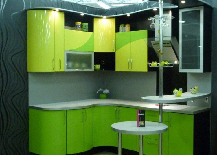 200 идей дизайна интерьера маленькой кухни с барной стойкой с фото ?