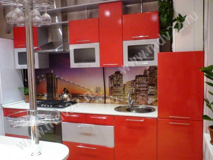 200 идей дизайна интерьера маленькой кухни с барной стойкой с фото ?