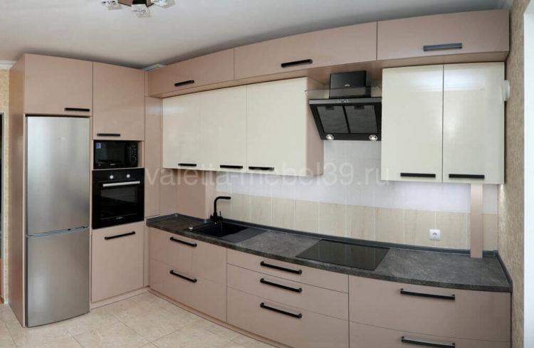 200 идей дизайна интерьера маленькой угловой кухня с фото ?