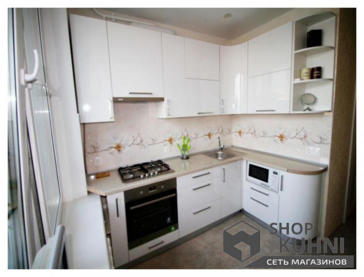 200 идей дизайна интерьера маленькой угловой кухня с фото ?