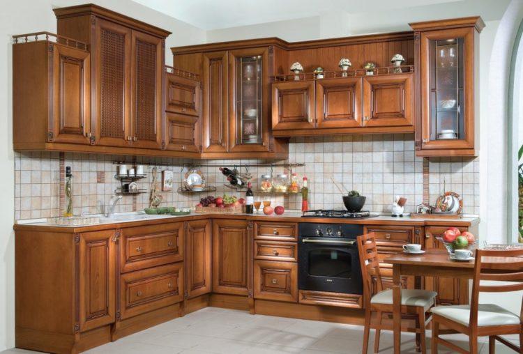 200 идей дизайна интерьера маленькой угловой кухня с фото ?